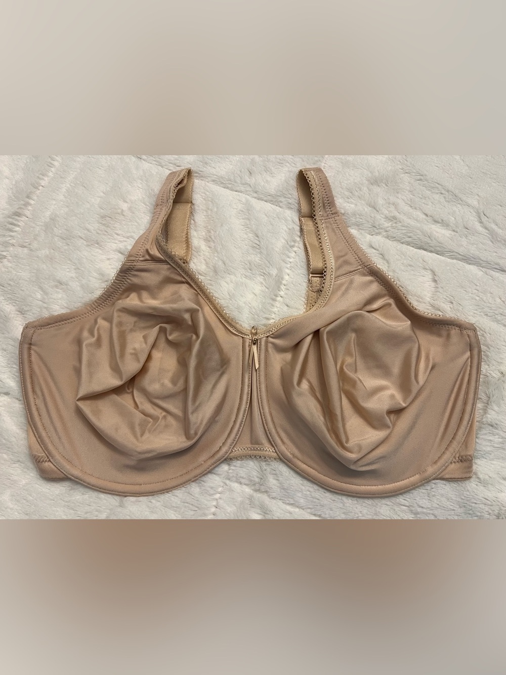 Wacoal Basic Beauty Full Figure Seamless Underwire Bra Beige Style 855192 38DDD